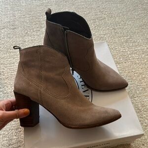 Steve Madden booties